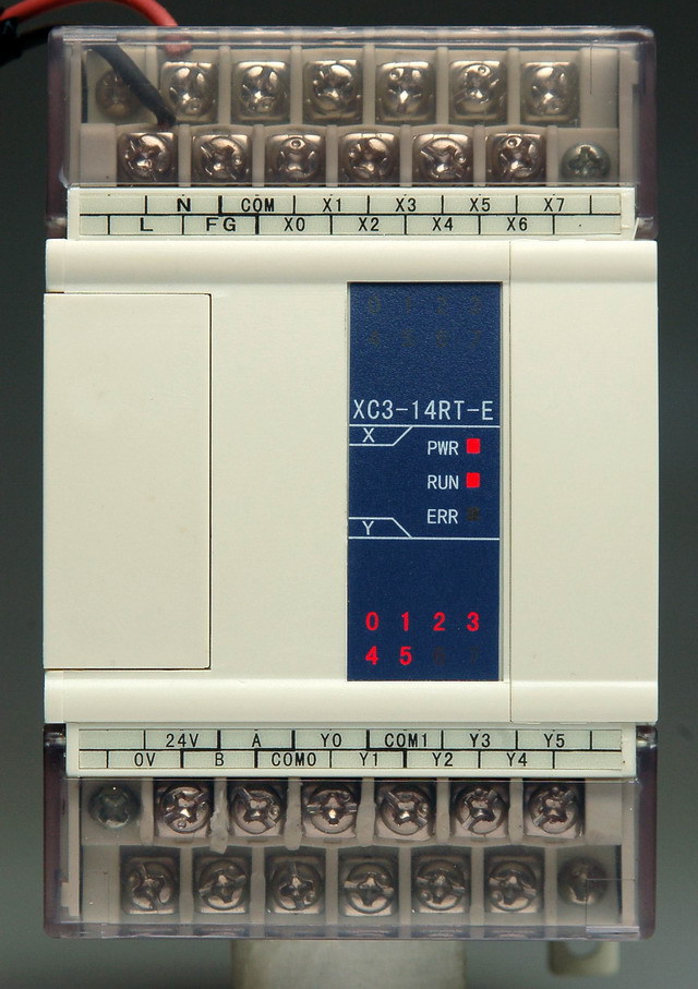 信捷PLC XC2-32TE编程详解与深圳奥控自动化服务优势